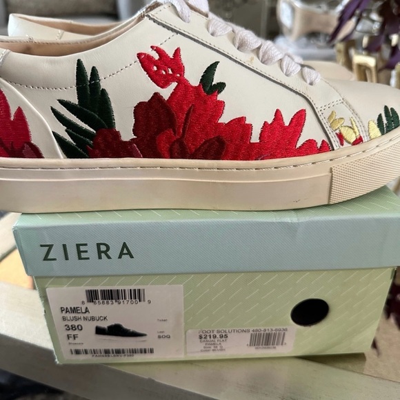 NEW RARE Ziera Orthotic Comfort Plus Fashion Sneakers NIB with comfort pads - Picture 2 of 7